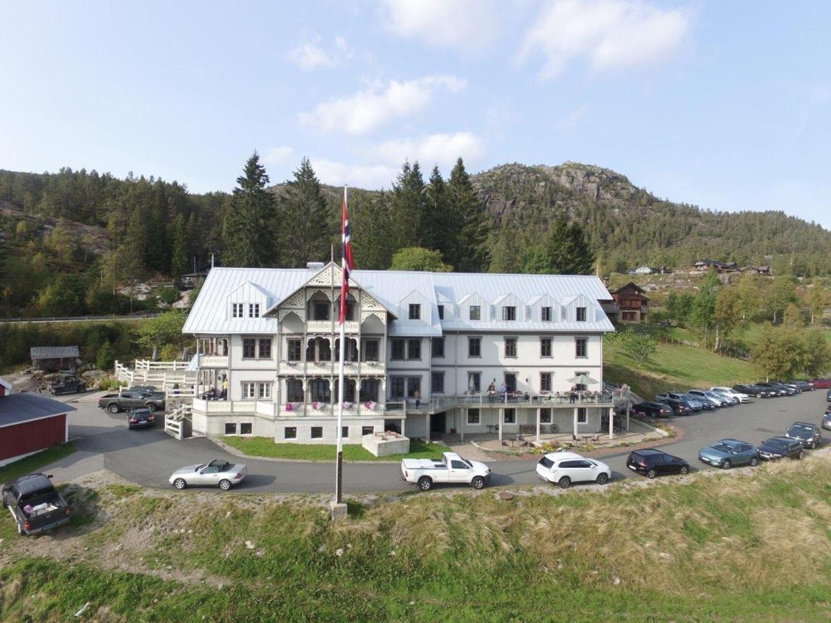 Hotell Eikerapen Gjestegard Aseral Fossdal エクステリア 写真