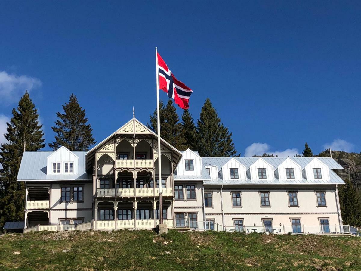 Hotell Eikerapen Gjestegard Aseral Fossdal エクステリア 写真